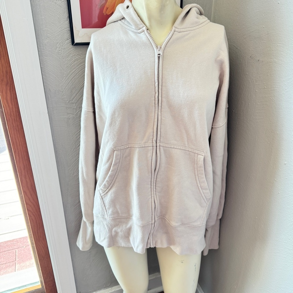 Abercrombie and Fitch off-white oversized hoodie size small